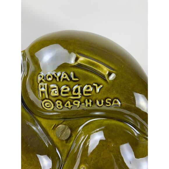 Royal Haeger Green Divided Serving Dish Handle Leaf Pattern 849-H Vintage READ - Picture 7 of 7